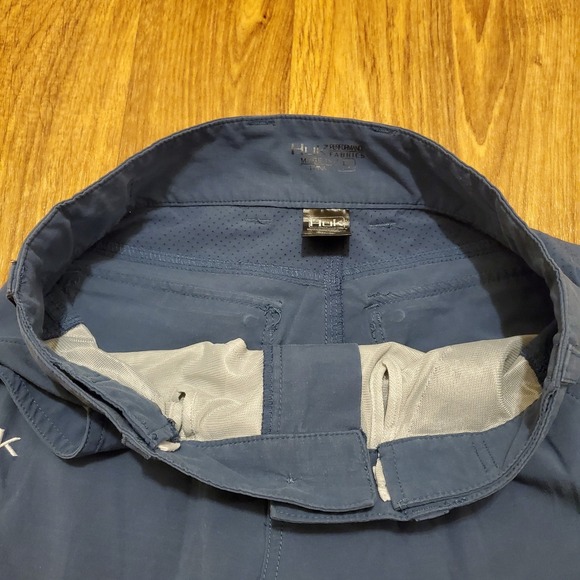 HUK Fishing Shorts Men Small‎ Blue Cargo Zip Pocket Outdoors Performance - Picture 3 of 7